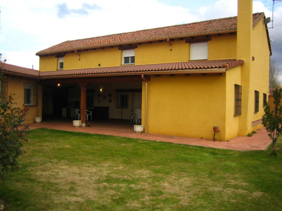 Casa Constanza Vega de Infanzones Exterior foto